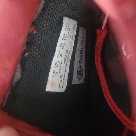 Timberland Boots RED - Kids size 12 shoes Unisex - Picture 7 of 8